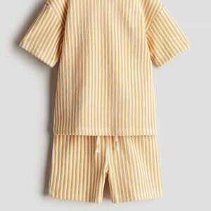 H&M Boys Terry Shorts Yellow and White Stripe Beach Wear Size 6